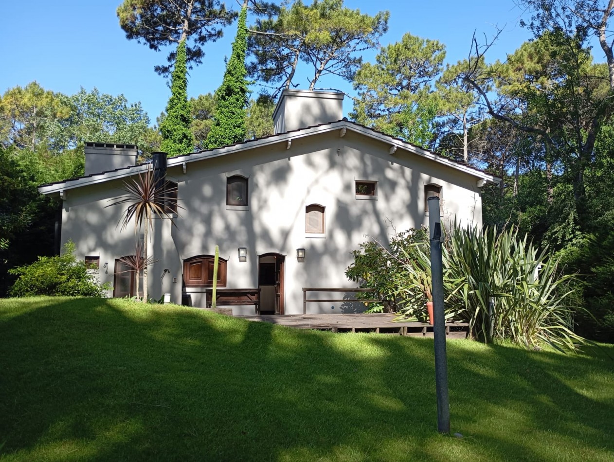 CASA REY DEL BOSQUE