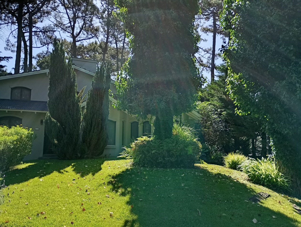 CASA REY DEL BOSQUE