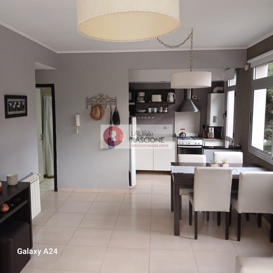 Departamento de 3 AMB en zona Duplex Pinamar (C)