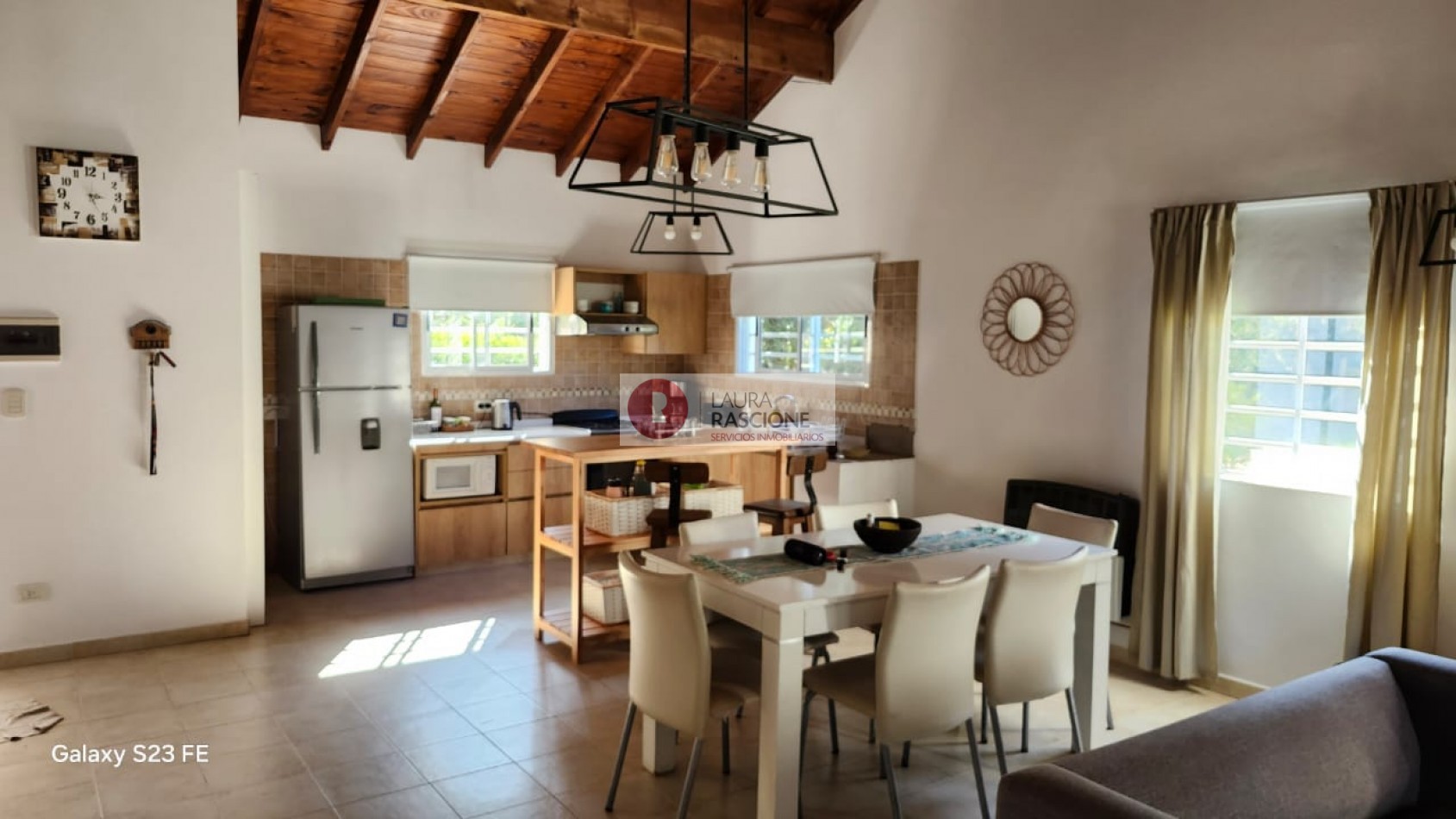 CASA DE 4 AMBIENTES EN EL PINAR DE VALERIA