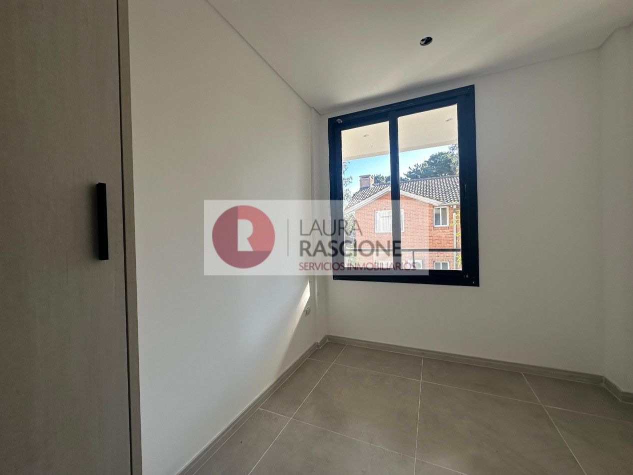 Venta Departamento de 3 ambientes a Estrenar en zona Duplex-Pinamar