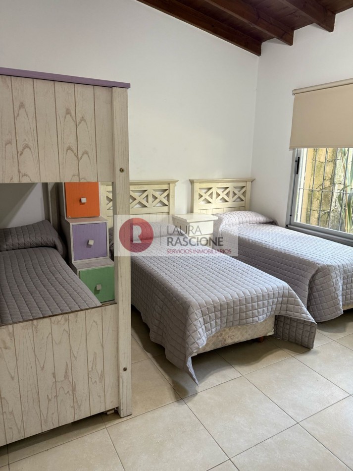 Casa en venta  Pinamar Norte, cerca del centro del Olimpo y la playa