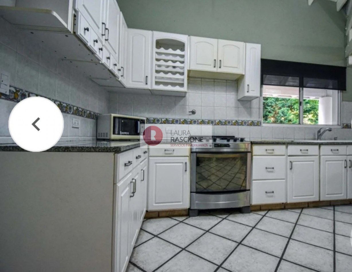 Casa en Venta en Carilo