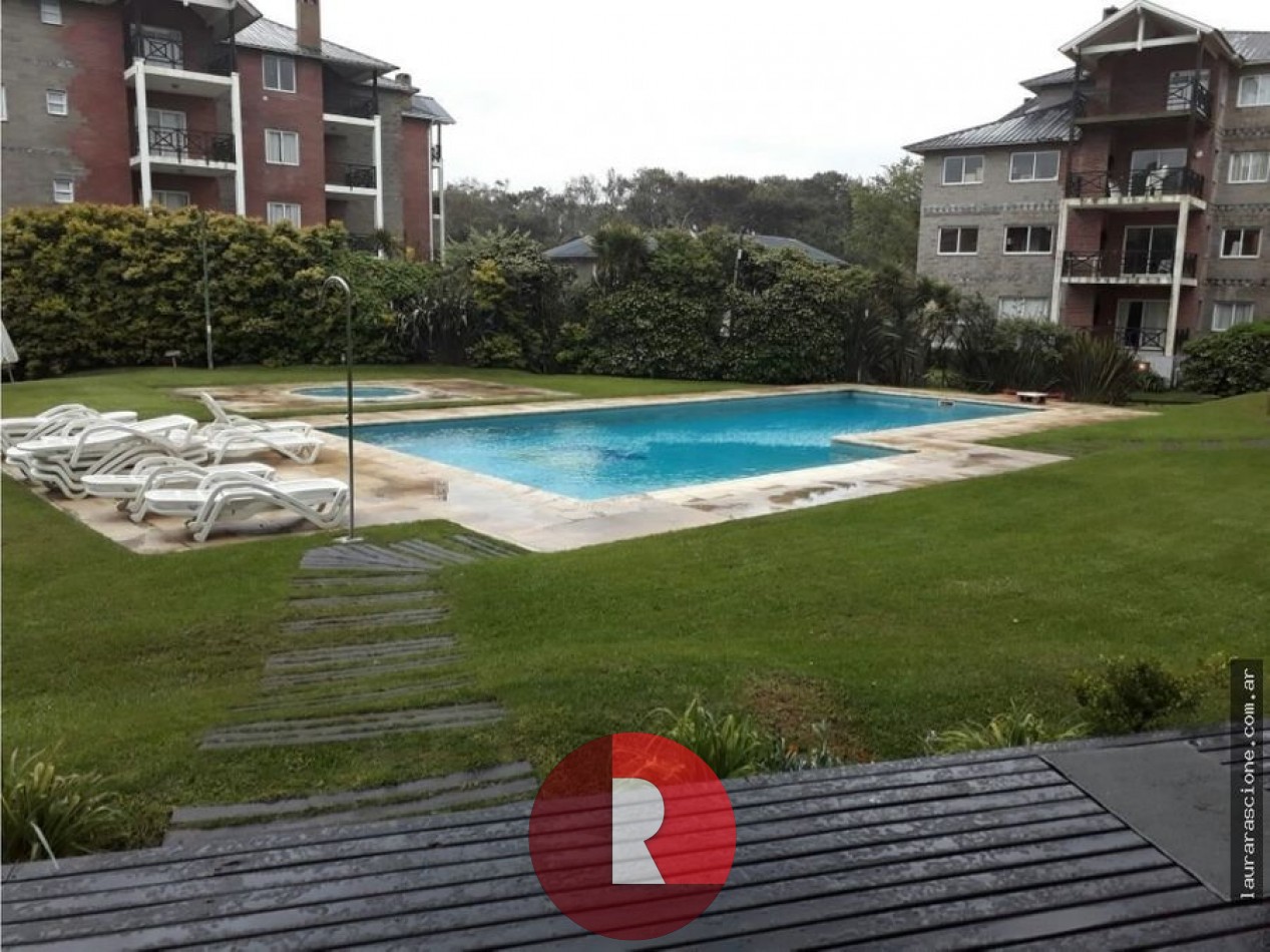 Departamento duplex en Carilo - Vista franca al Mar (c)