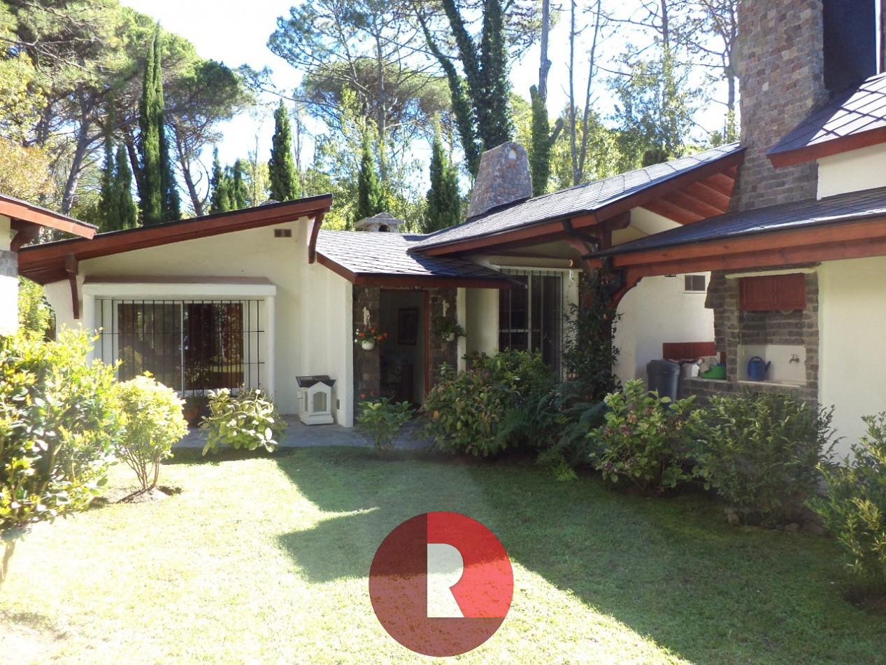 CASA DE UNA PLANTA EN CARILO