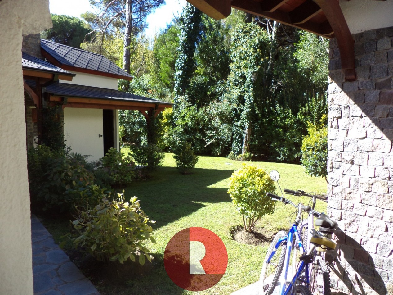 CASA DE UNA PLANTA EN CARILO