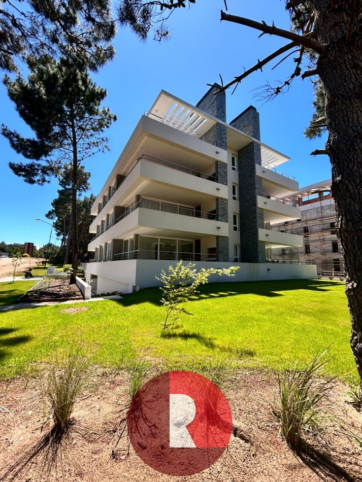Unidad a estrenar 2 ambientes (2D) en GROVE PINAMAR NORTE