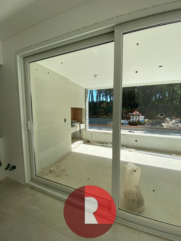 Unidad a estrenar 2 ambientes (2D) en GROVE PINAMAR NORTE
