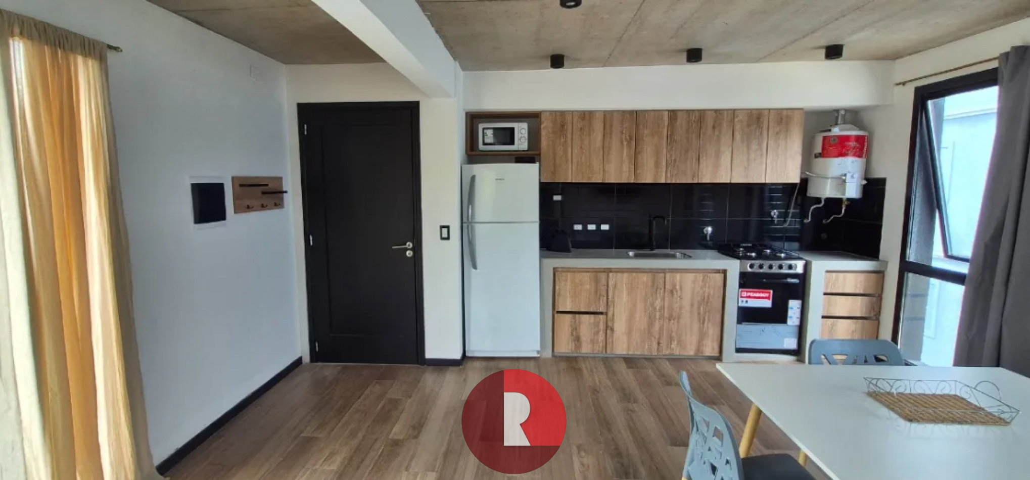 DEPARTAMENTO A ESTRENAR A MTS DEL BALNEARIO LA PERGOLA (C)