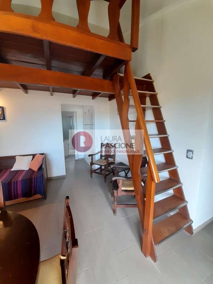 Departamento dos ambientes a metros del mar