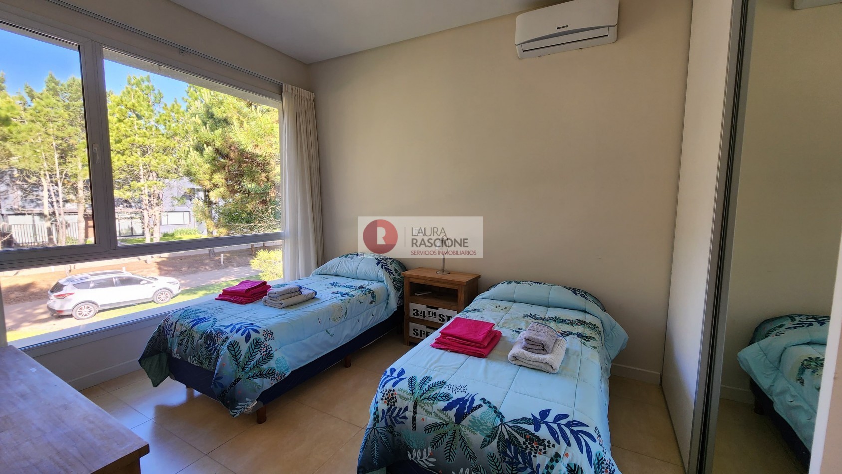 Casa de 4 Dormitorios - Sobre la Cancha de Polo en La Herradura, Pinamar