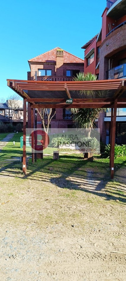 DEPARTAMENTO 3 AMBIENTES EN CARILO 