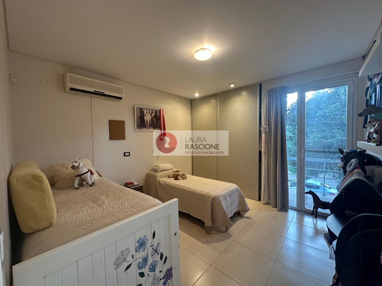 Hermosa Casa en La Herradura