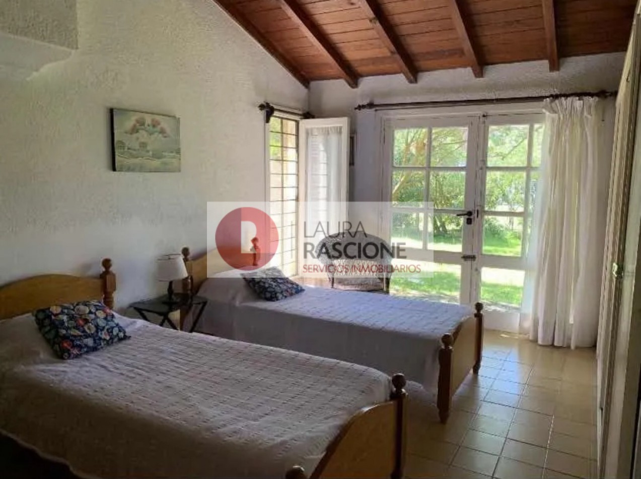 Hermosa casa estilo ingles 4 amb en Pinamar