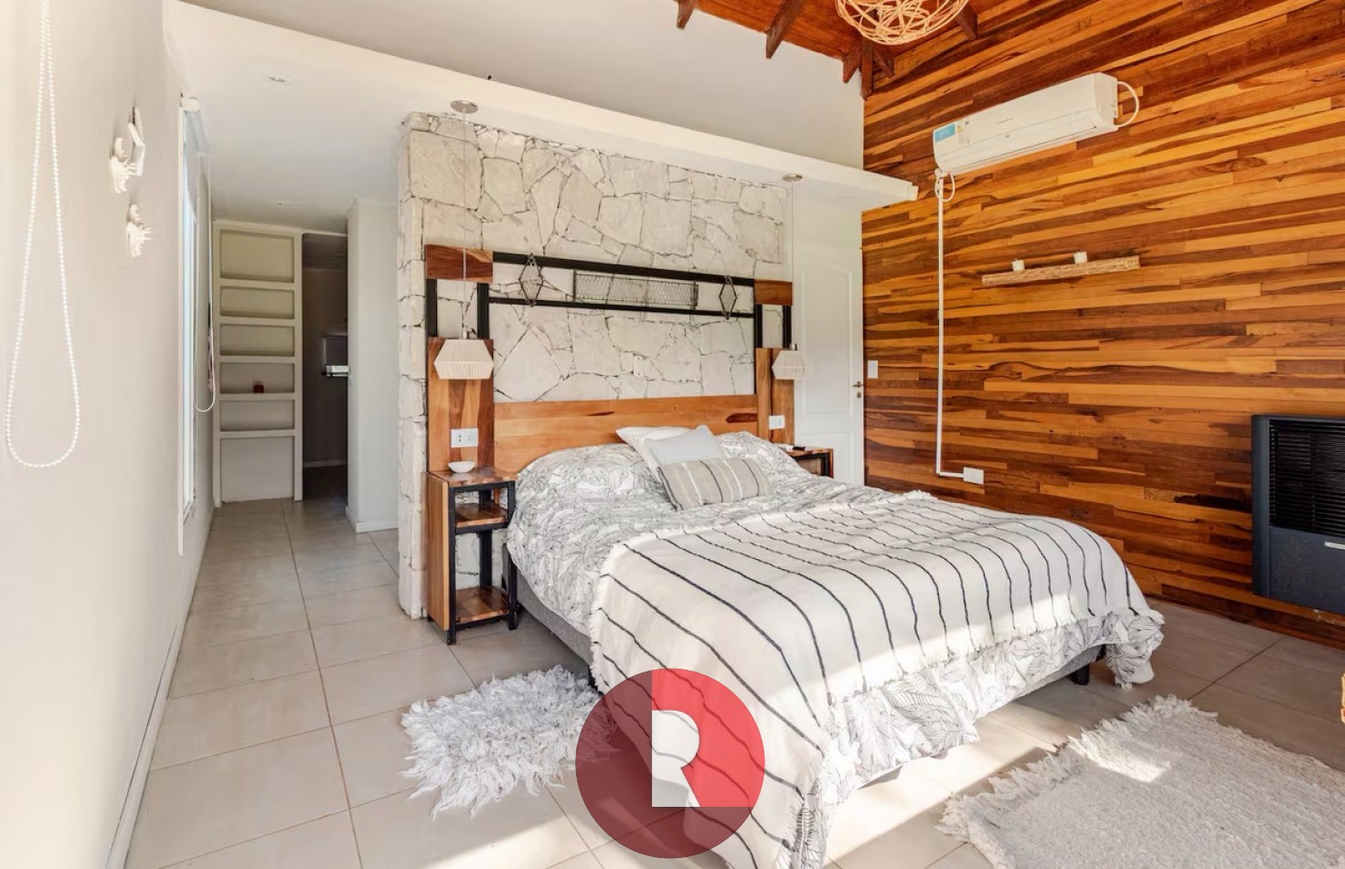 CASA EN CARILO VISTA AL GOLF