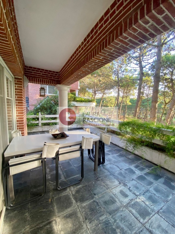 CASA/PH en BARRIO TERRAZAS AL GOLF - PINAMAR