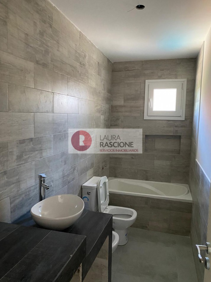 DEPARTAMENTO A ESTRENAR CON EXCELENTE UBICACION - PINAMAR