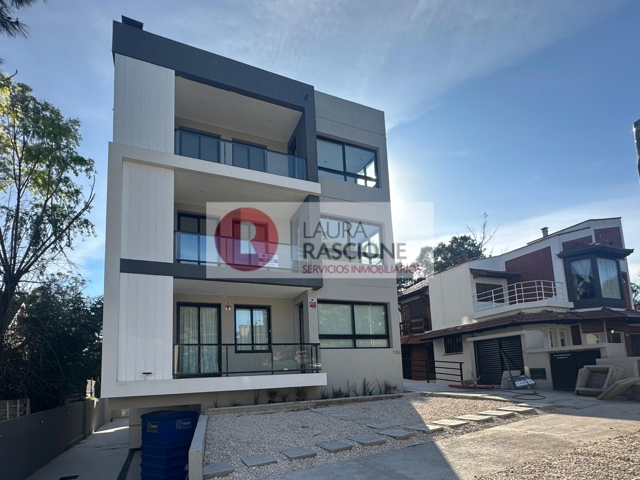 Venta Departamento de 3 ambientes a Estrenar en zona Duplex-Pinamar