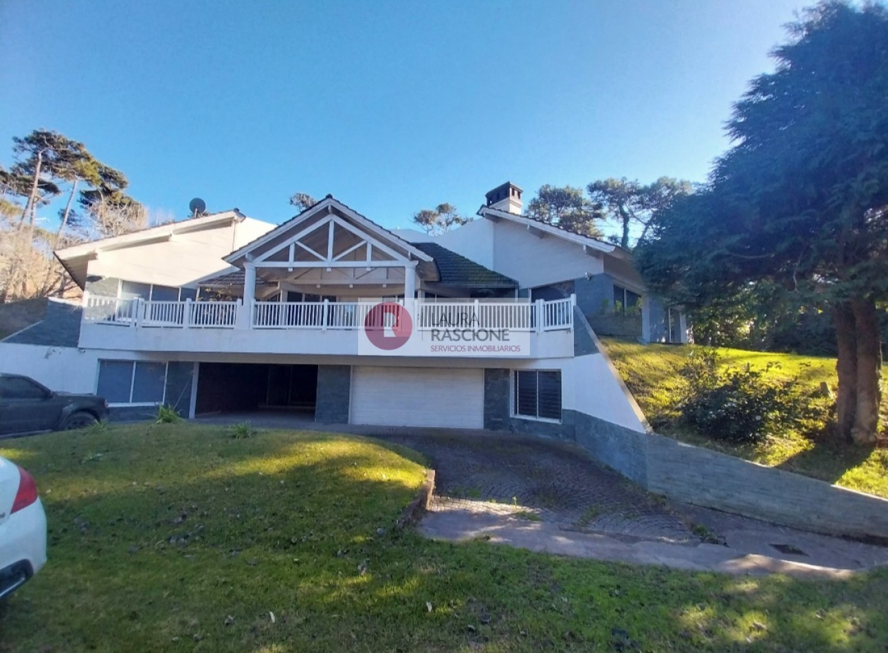 Casa en Venta en Carilo