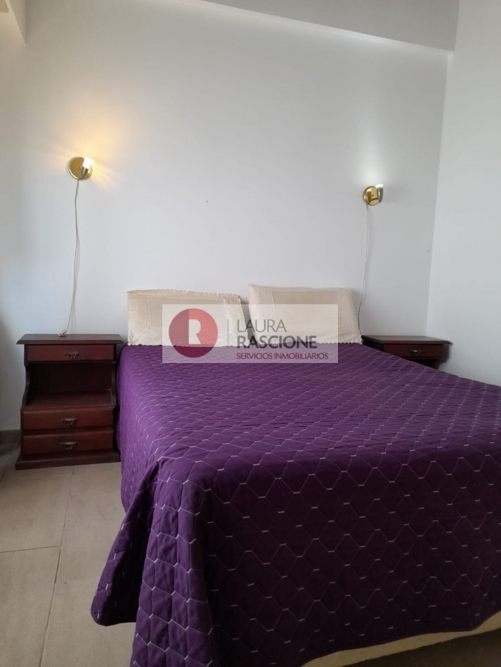 Departamento dos ambientes a metros del mar