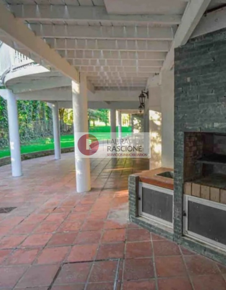 Casa en Venta en Carilo