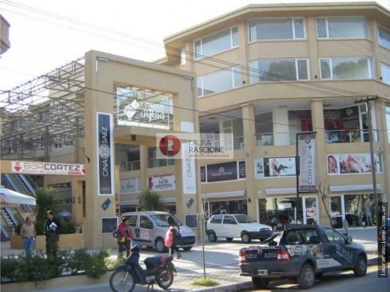 LOCAL COMERCIAL PASEO EL AGORA PLANTA ALTA FRENTE