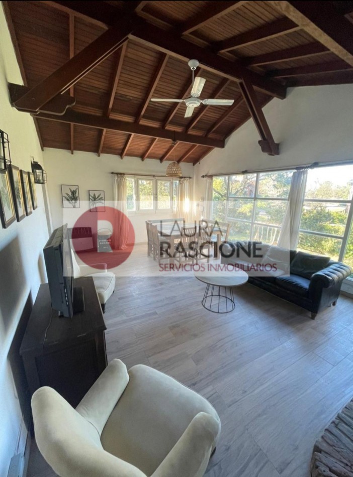 Hermosa casa estilo ingles 4 amb en Pinamar