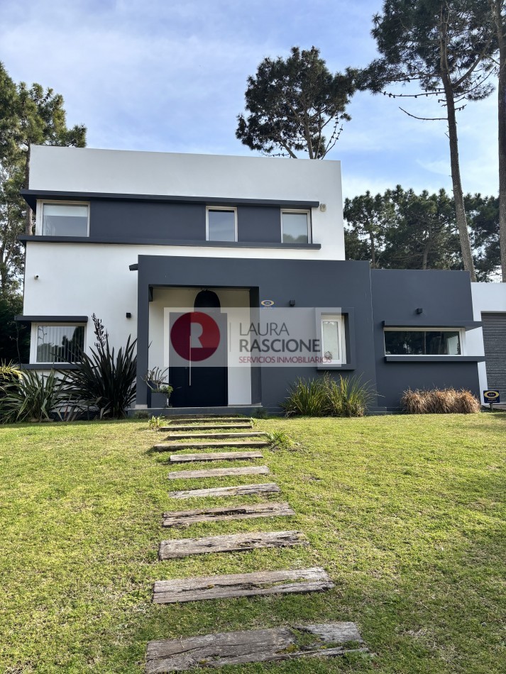 CASA PINAMAR ALAMOS II - DE LA DERIVA 