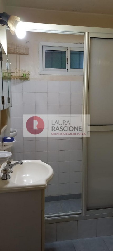 venta Casa 5 ambientes con departamento independiente en Valeria del Mar   - Ideal para vivir y generar renta