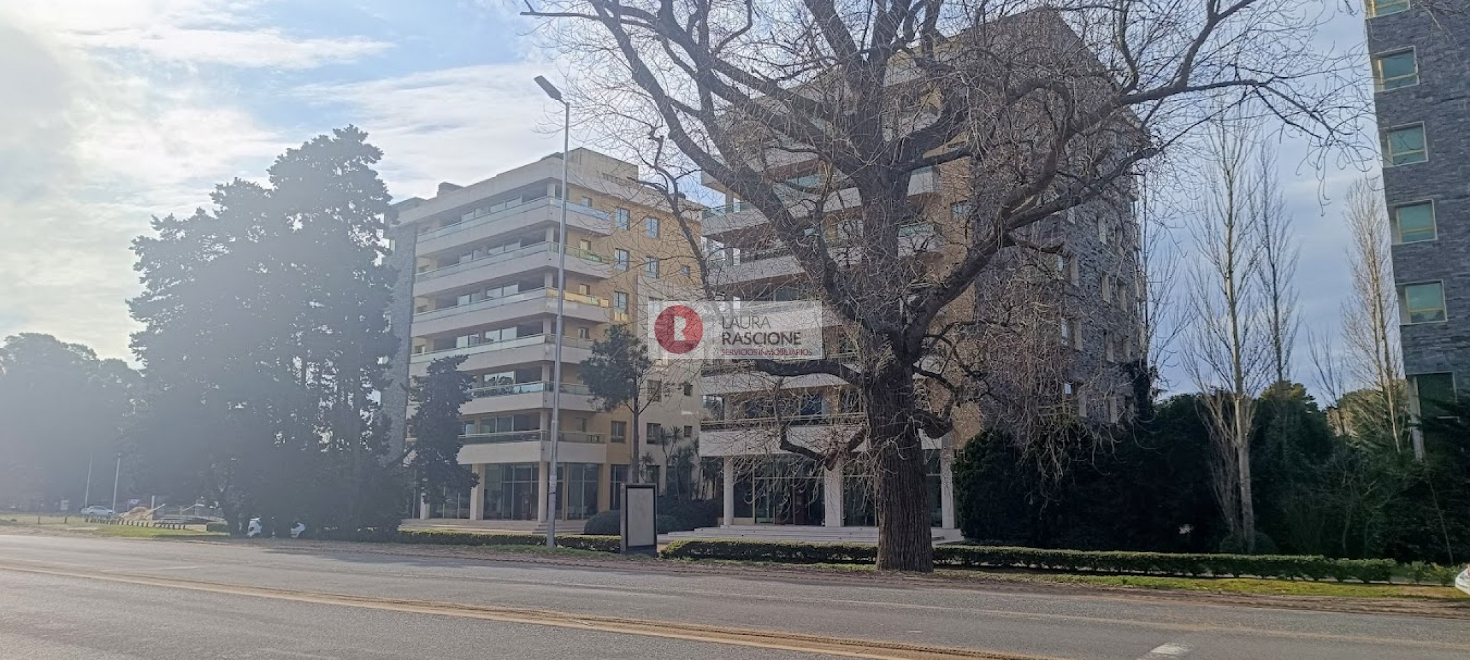 DEPARTAMENTO EDIFICIO BUILDING - PINAMAR