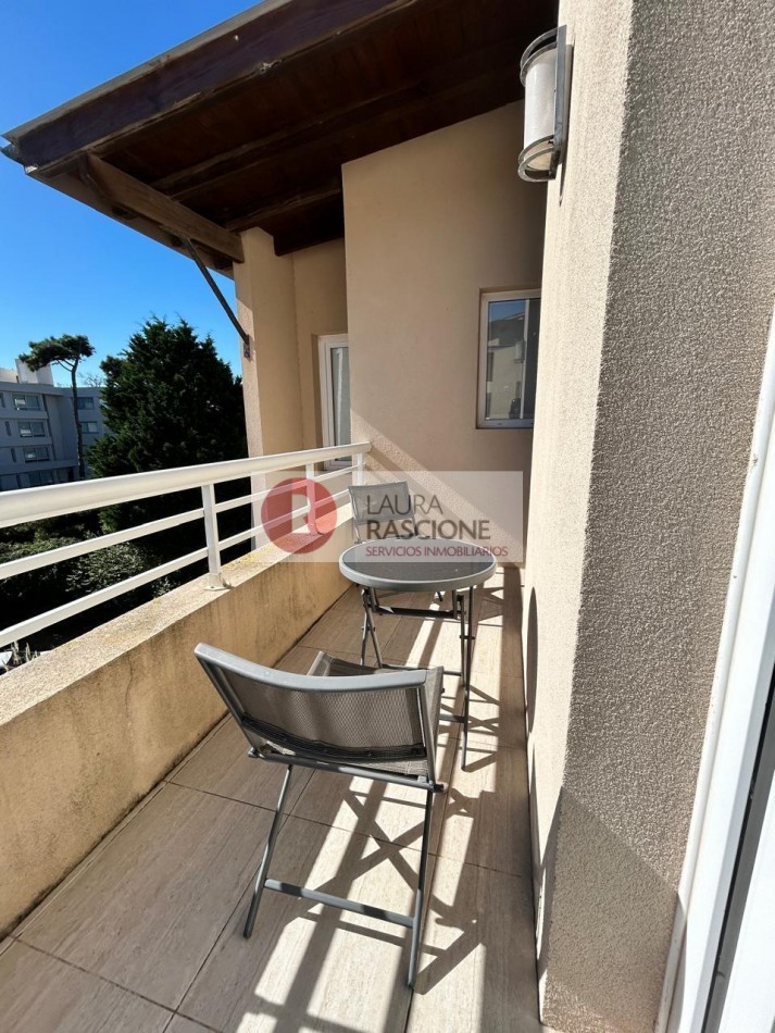 DEPARTAMENTO EN SEA POINT CARILO