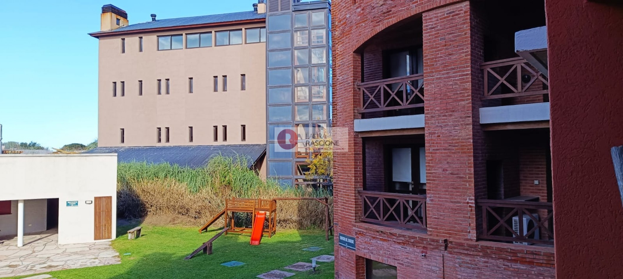 DEPARTAMENTO 3 AMBIENTES EN CARILO 