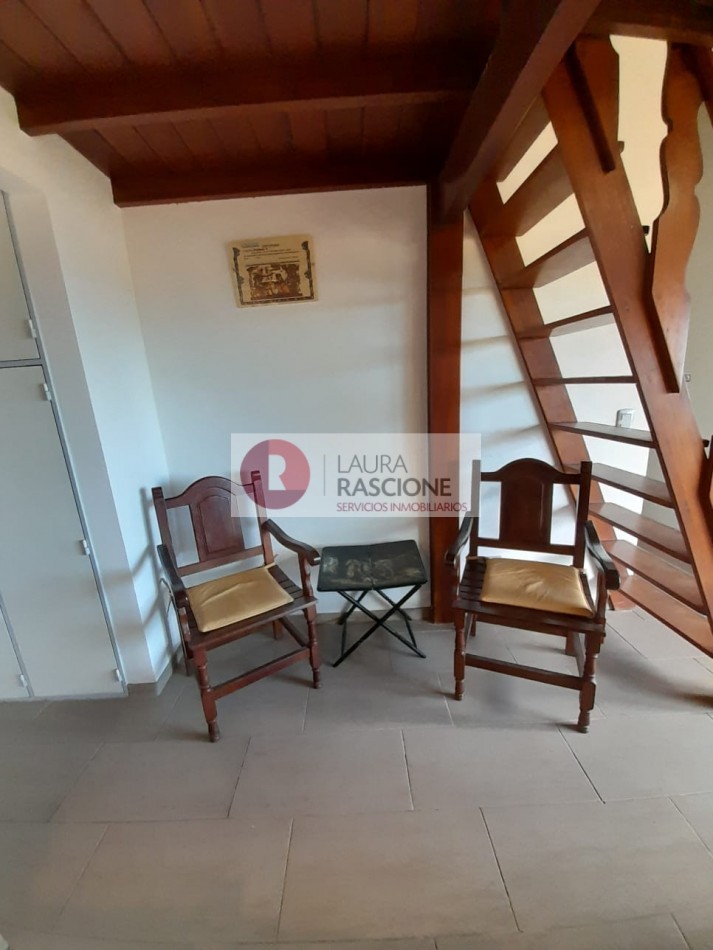 Departamento dos ambientes a metros del mar