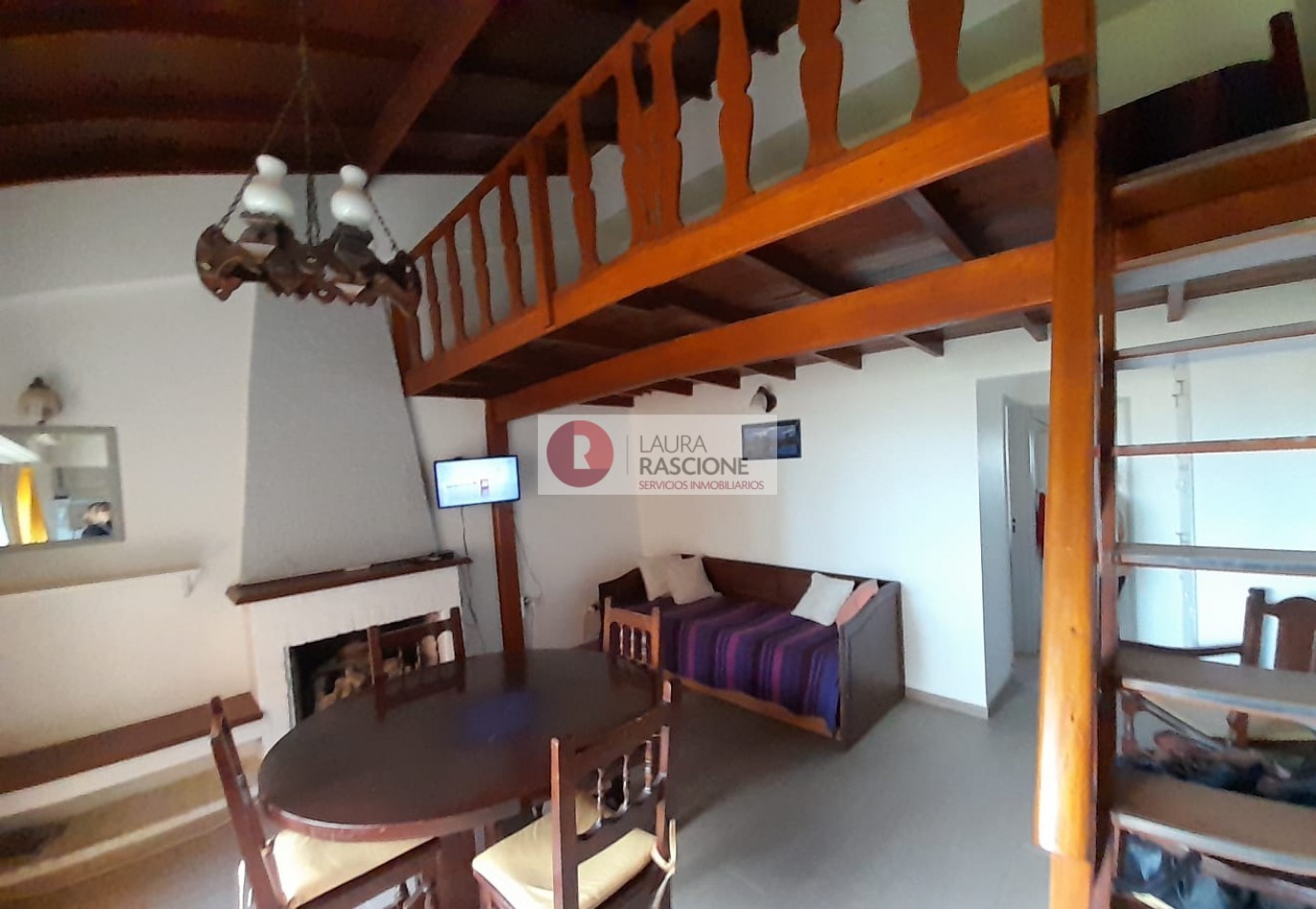 Departamento dos ambientes a metros del mar