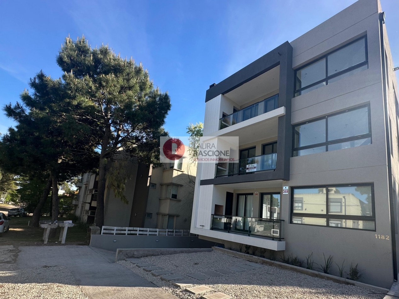 Venta Departamento de 3 ambientes a Estrenar en zona Duplex-Pinamar
