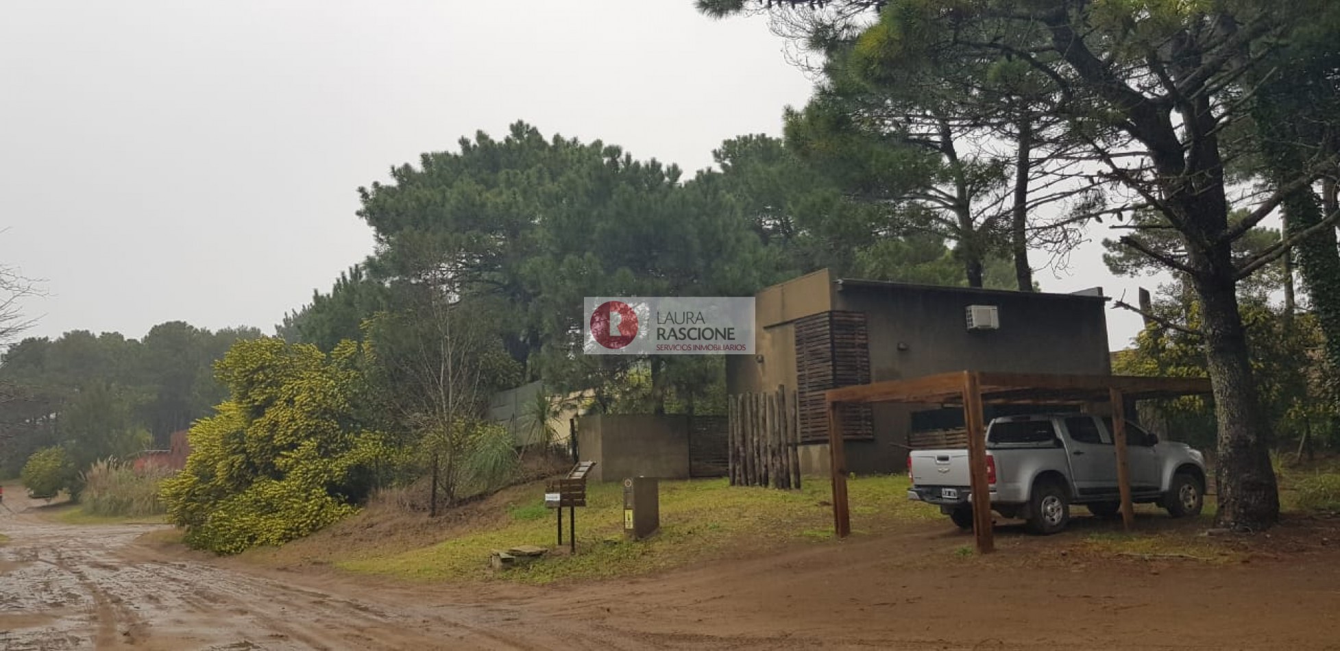 CASA CON AMPLIO TERRENO EN TRIDENTE