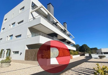 DEPARTAMENTO EN EDIFICIO NAYADES