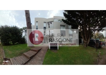 Departamento de 3amb en PB, zona Duplex Pinamar (C)