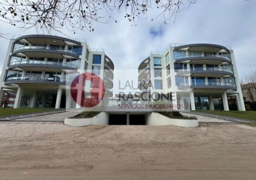 DEPARTAMENTO 2 AMB EN CARILO (19A)