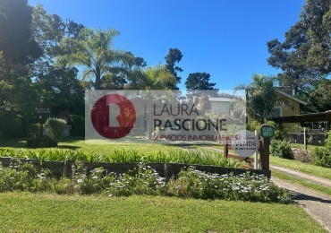 venta Casa 5 ambientes con departamento independiente en Valeria del Mar   - Ideal para vivir y generar renta