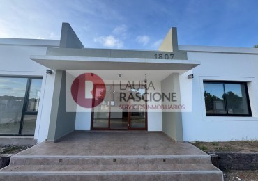 CASA A ESTRENAR ZONA NAYADES