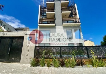 Departamento 2 Ambientes con Balcon Parrilla y Cochera en Pinamar
